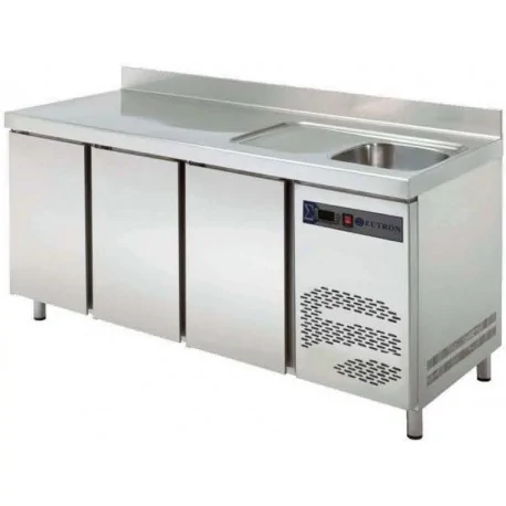 Refrigerated table with sink 600 Series