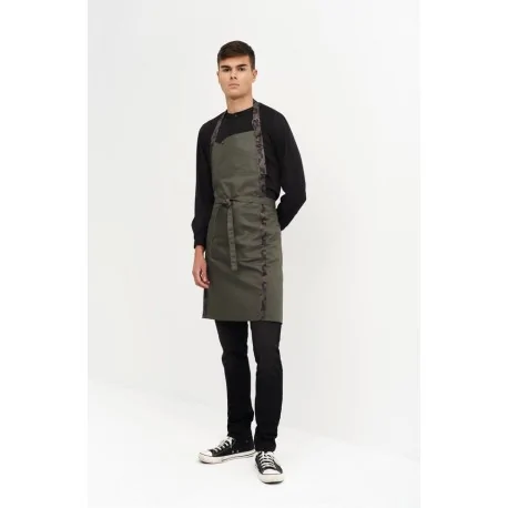 Bib apron with camouflage tape 6427