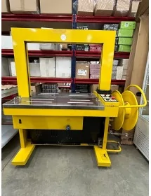 Máquina flejadora (EXPOSICIÓN)