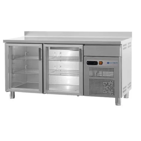 Frente mostrador refrigerado con puertas cristal