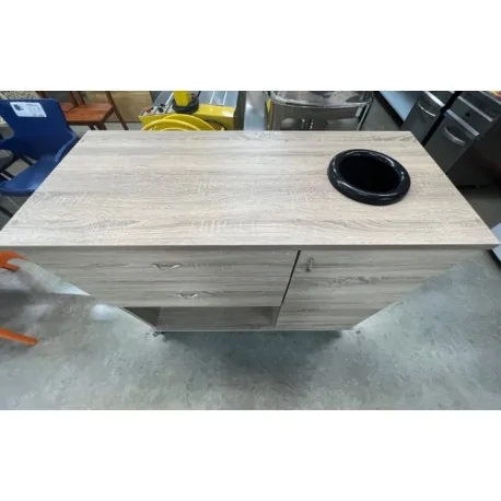 Decluttering furniture