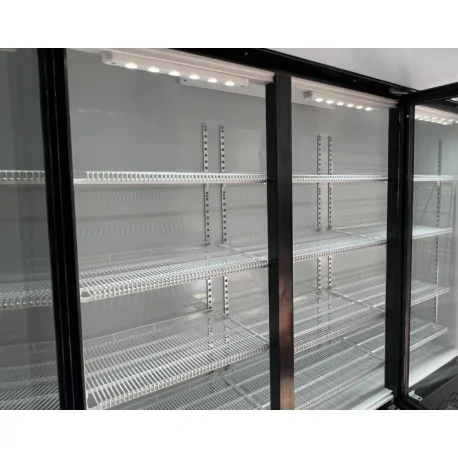 Refrigerated display cabinet SC-1200CE 3