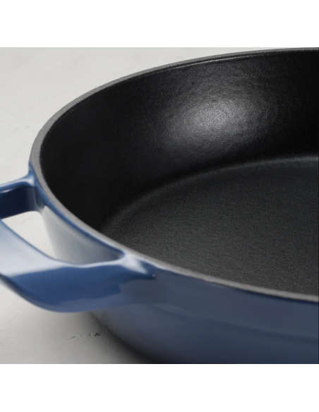 Cazuela baja con tapa de hierro fundido esmaltado azul