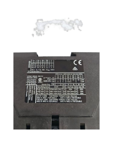 Contactor Bobina 230VAC AC3 40A contactos principales 3NO DIL M40-EA Eaton