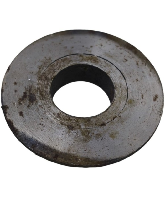 Washer with bushing for gear dough mixer shaft