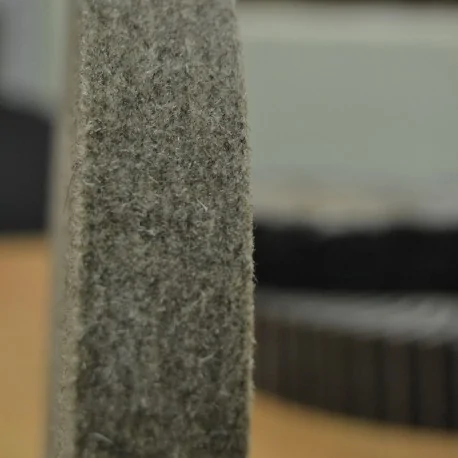 Felt polishing discs 200x25x76mm