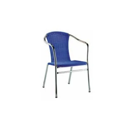 Chaise en acier terrasse et assise en polypropylène en rotin